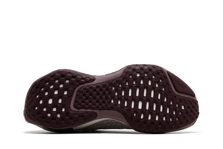 Nike ZoomX Invincible Run Flyknit 3 'Phantom Burgundy Crush'