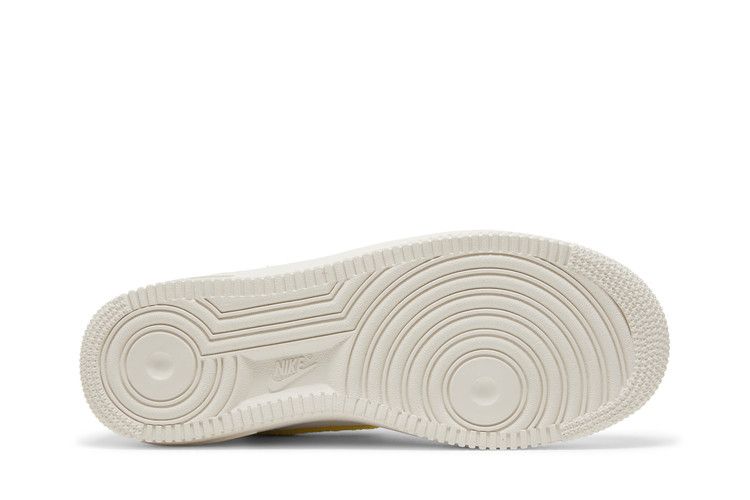 Nike Wmns Air Force 1 '07 LX 'Mama'