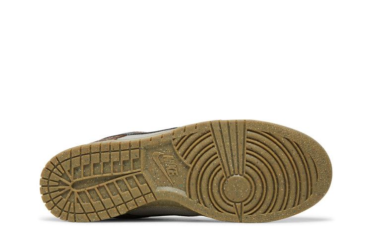 Nike Dunk Low 'Golden Moss'