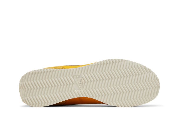 Nike Wmns Cortez 'Yellow Ochre Gorge Green'