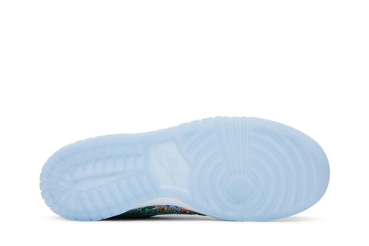 Nike Dunk Low GS 'Foam Finger'