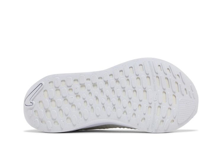 Nike ReactX Infinity Run 4 Extra Wide 'Triple White'