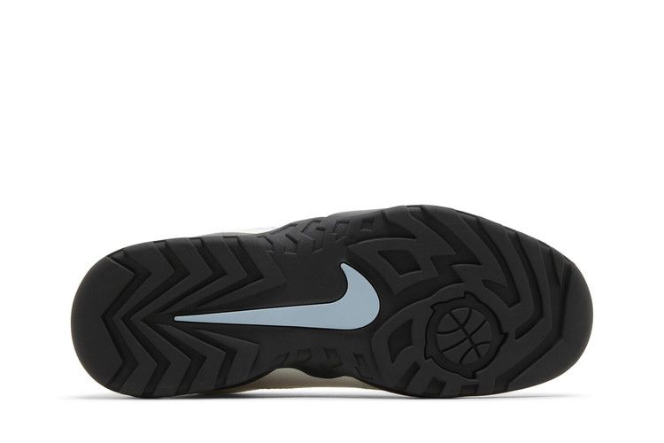 Supreme x Nike Darwin Low SB 'Sail'