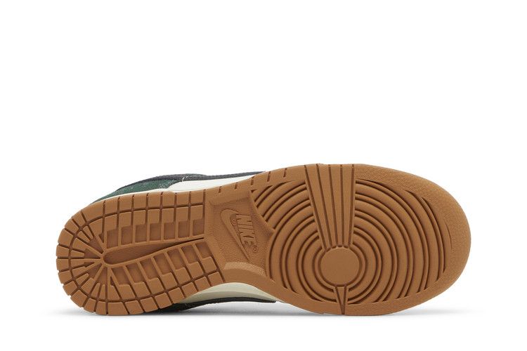 Nike Wmns Dunk Low 'Green Snake'