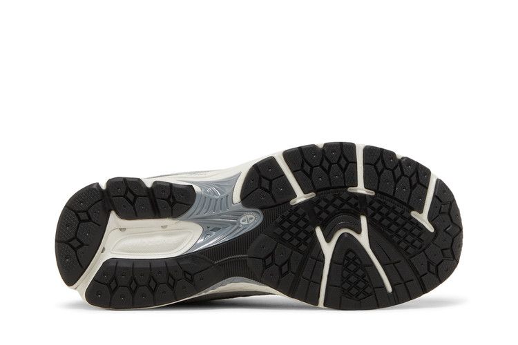 New Balance 2002R Big Kid Wide 'Steel Lead'