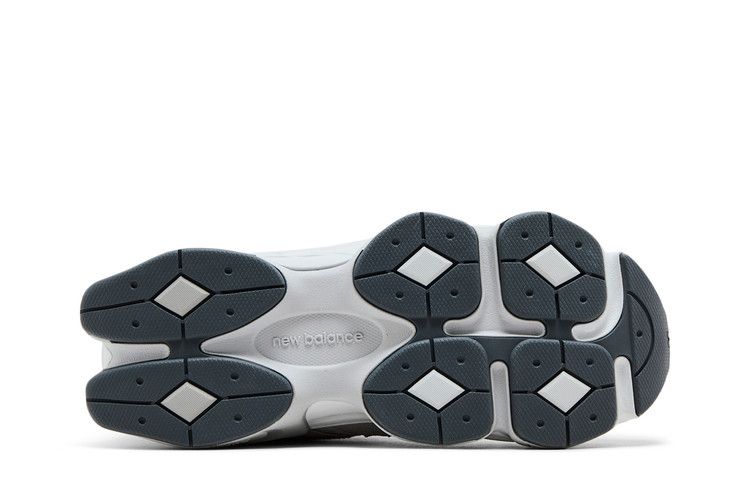 New Balance 9060 Big Kid 'Silver Grey'
