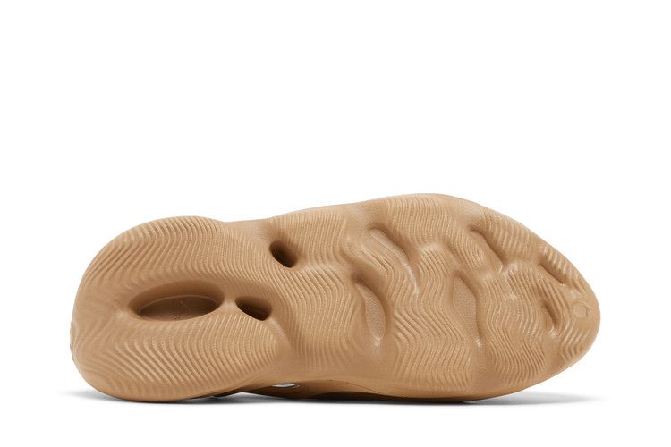 adidas Yeezy Foam Runner 'Clay Taupe'