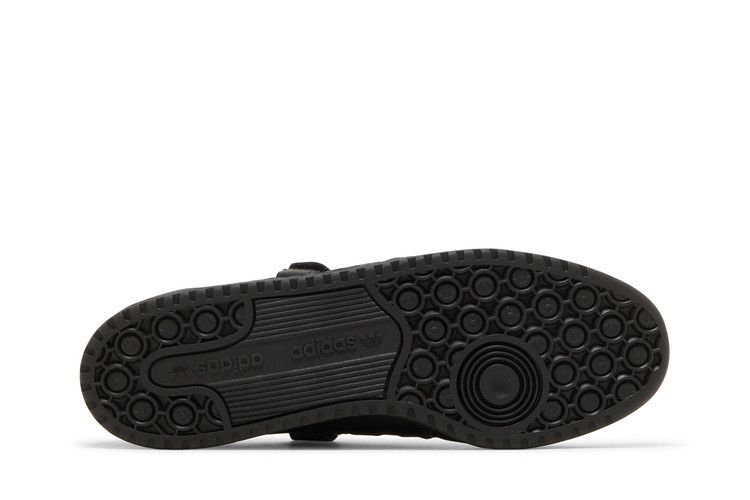 adidas Forum Low 'Triple Black'