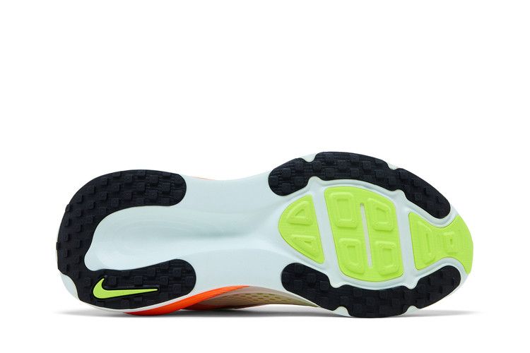 Nike Vomero 18 'Barely Green Hyper Crimson'