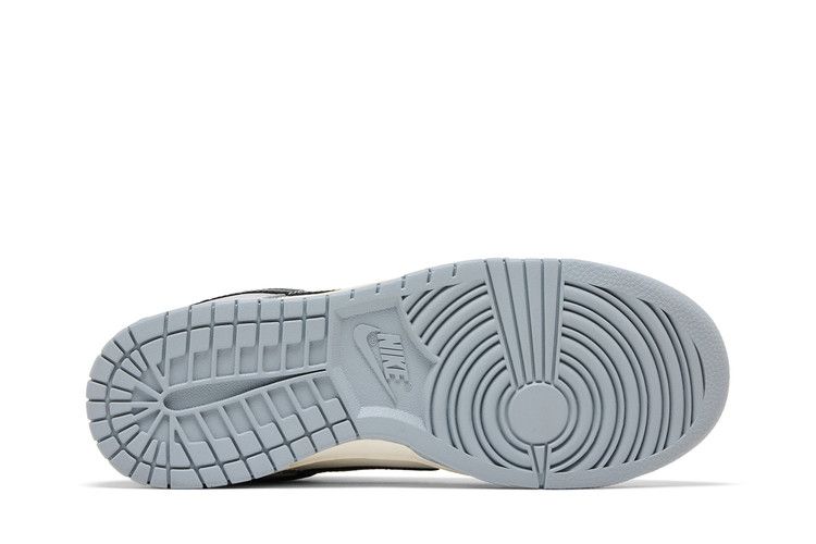 Nike Dunk Low 'Smoke Grey'