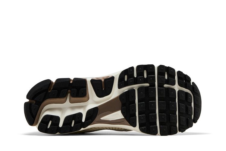 Nike Wmns Air Zoom Vomero 5 'Sail Mink Brown'