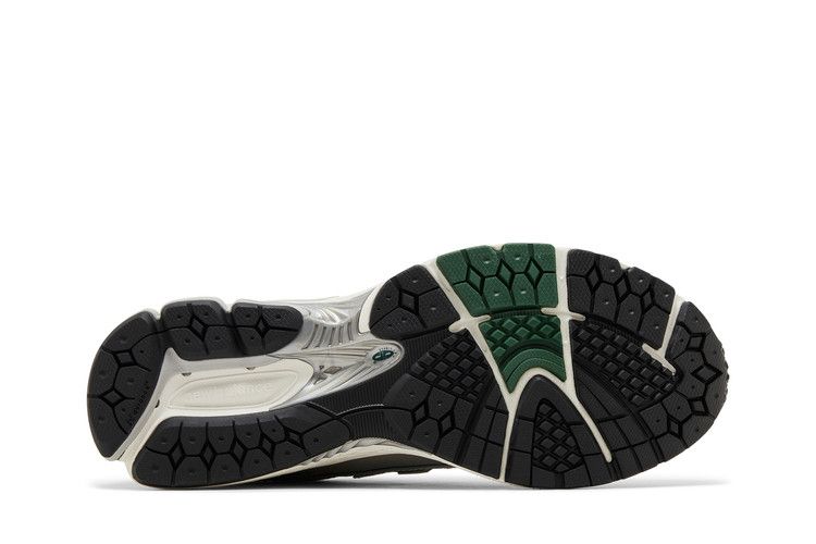 New Balance 1906R 'Silver Metallic Nightwatch Green'