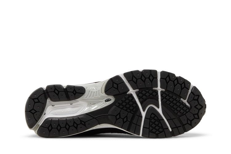 New Balance 2002R GORE-TEX 'Black Grey'