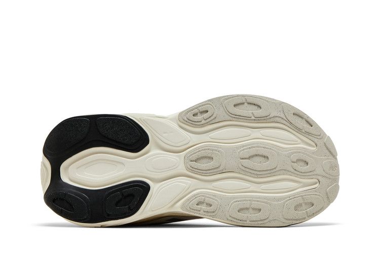 New Balance Wmns Fresh Foam X More v5 'Sea Salt Light Gold Metallic'