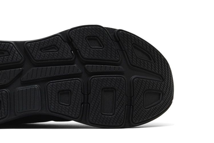 HOKA Bondi 9 'Triple Black'