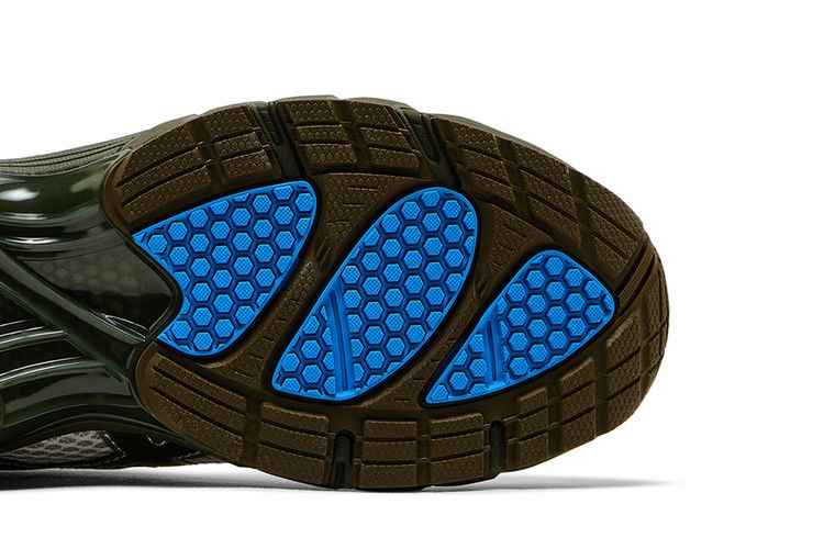 Temptation Vacation x ASICS Gel DS Trainer 14 'Tune out, dial in'