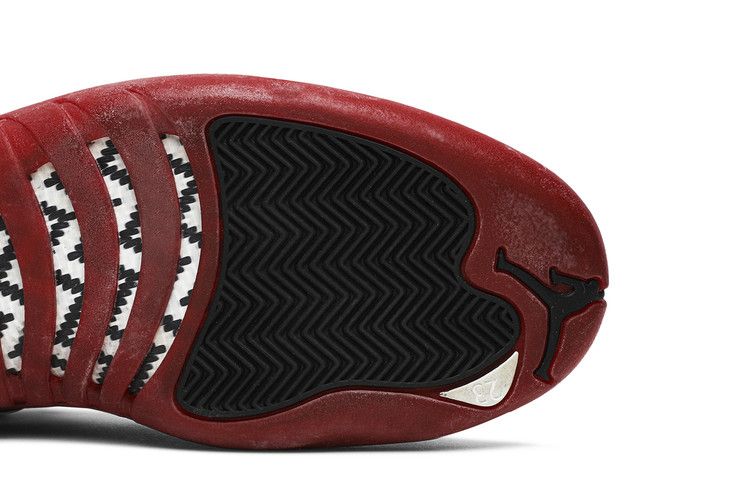 Air Jordan 12 Retro 'Cherry' 2009