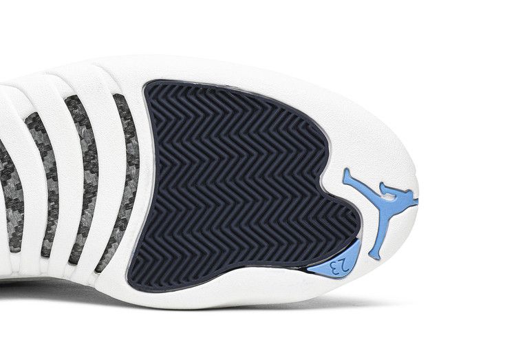 Air Jordan 12 Retro 'Obsidian' 2012