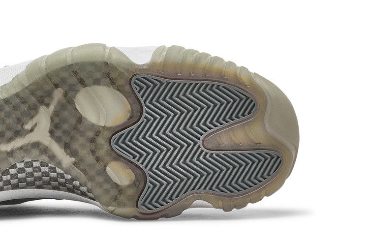 Air Jordan 11 Retro 'Cool Grey' 2010