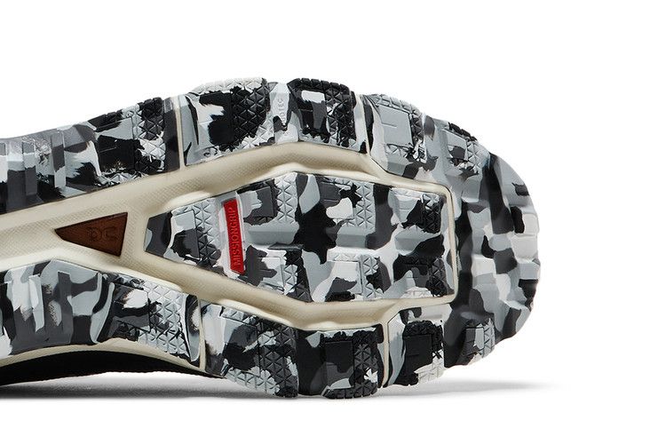 Loewe x ON Cloudventure 'Black'
