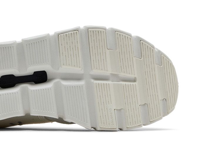 ON Cloud 6 'Triple White'