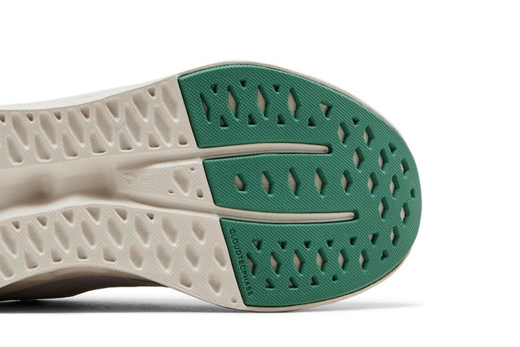 ON Wmns Cloudsurfer 'Pearl Ivory'