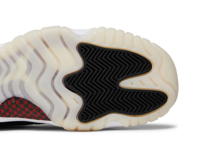 Air Jordan 11 Retro Low GS '72-10'