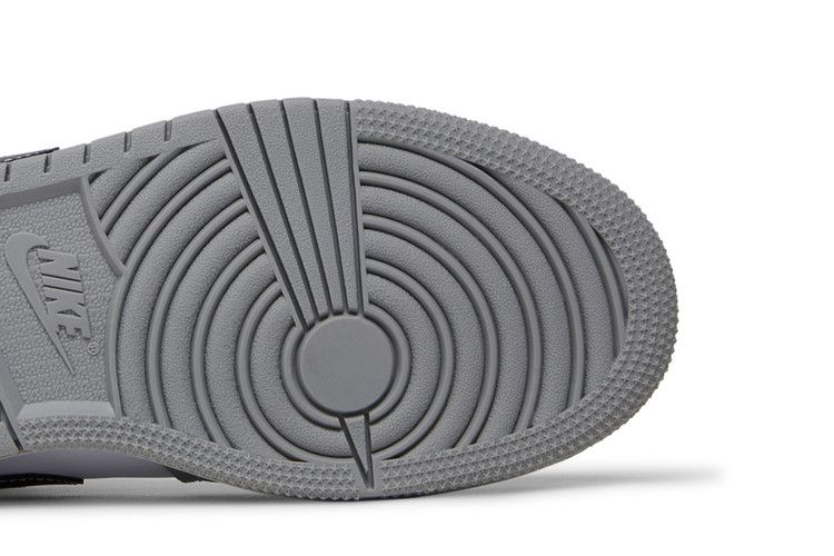 Air Jordan 1 Mid GS 'Light Smoke Grey'