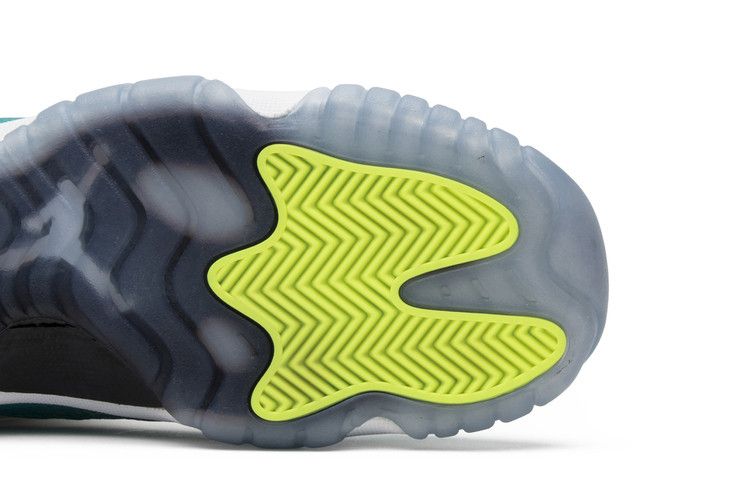 Air Jordan 11 Retro Low GS 'Aqua Safari'
