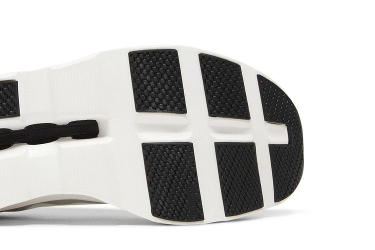 Cloudmonster Exclusive 'White Black'
