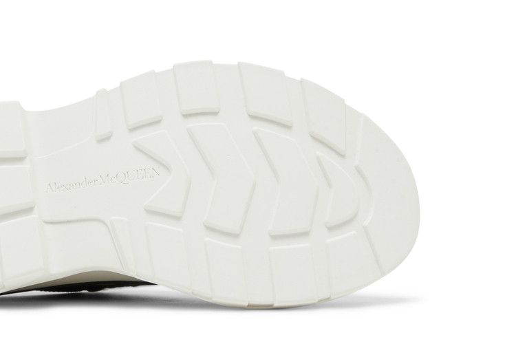 Alexander McQueen Wmns Tread Slick Lace Up 'Black White'