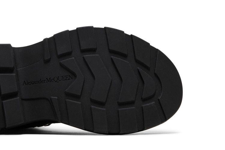 Alexander McQueen Wmns Tread Slick Boot 'Black'