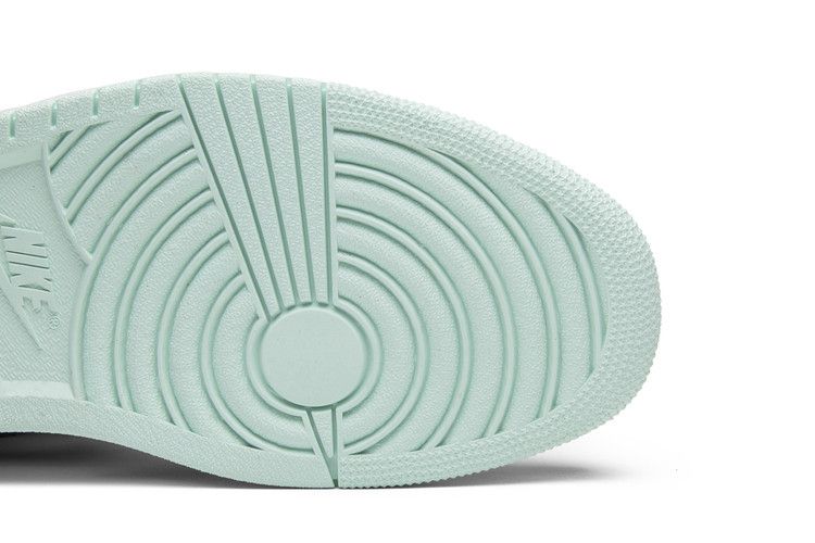 Air Jordan 1 Retro High OG NRG 'Igloo'