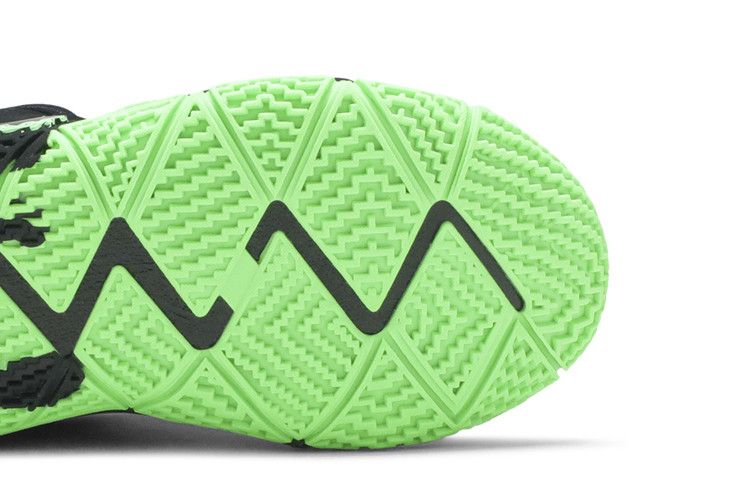 Nike Kyrie 4 PS 'Halloween'