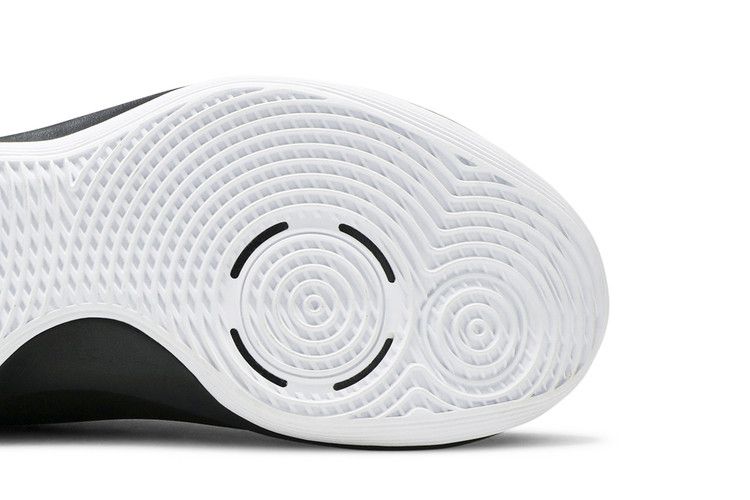 Nike Air Versitile 3 'White Black'