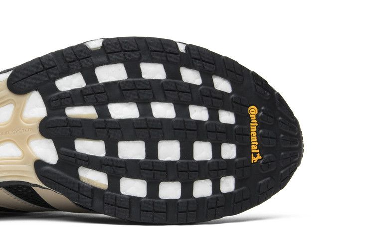 Undefeated x adidas adiZero Adios 3 'Black'