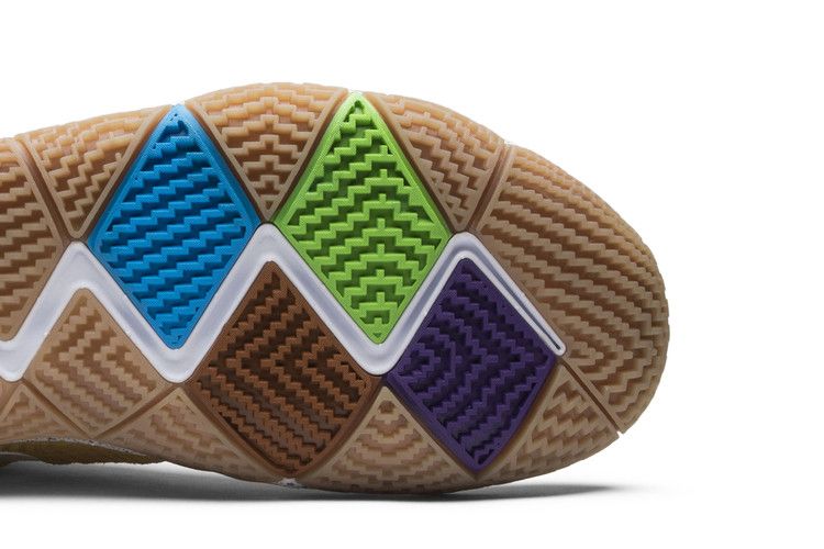 Nike Kyrie 4 'Cinnamon Toast Crunch'