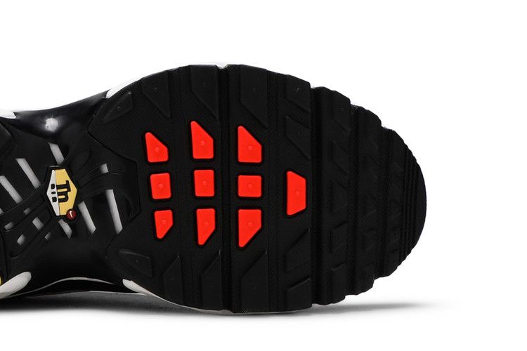 Nike Air Max Plus GS 'Green Strike Flash Crimson'