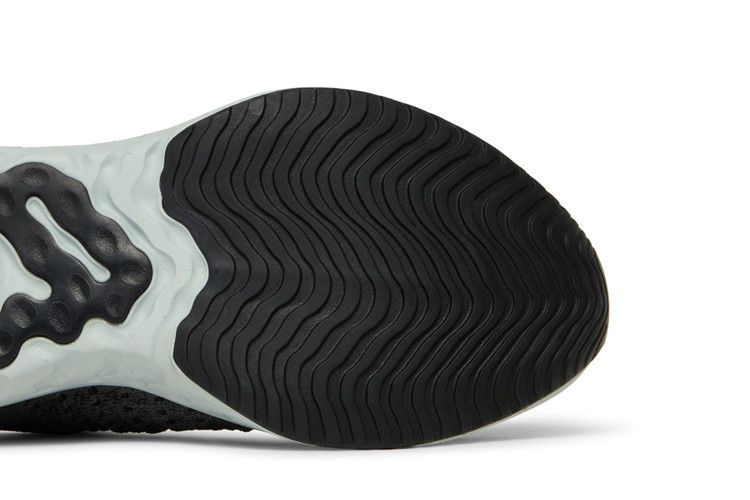 Nike React Phantom Run Flyknit 2 'Iron Grey Silver'