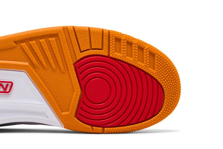 Wmns Air Jordan 3 'Orange Citrus'