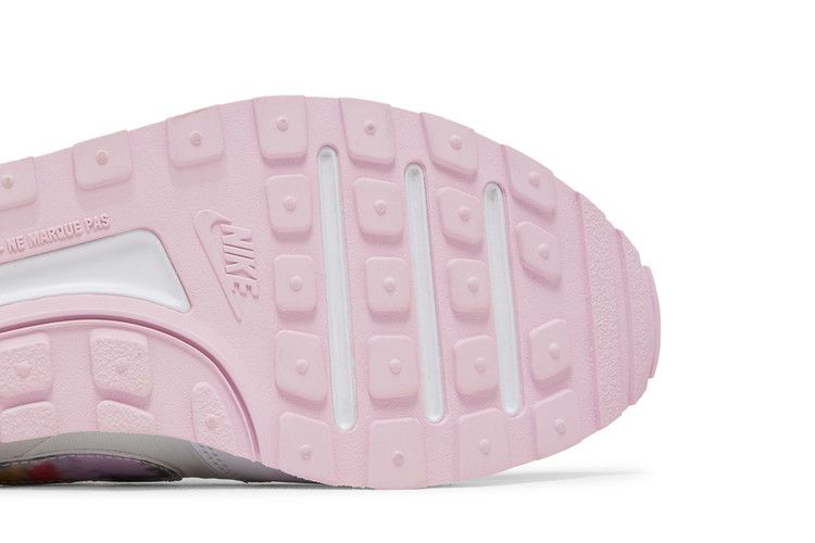 Nike MD Valiant GS 'Fuzzy Floral Print'