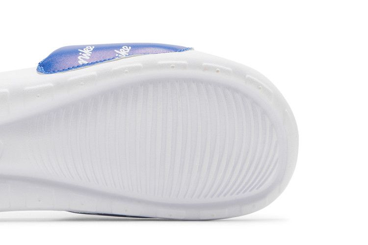 Victori One Printed Slide 'All-Over Nike Print'
