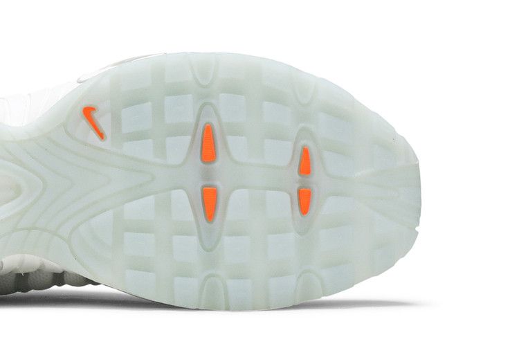 Nike Air Max Tailwind 4