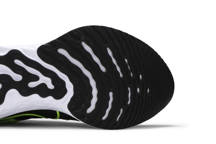 Nike React Infinity Run Flyknit 2 'Volt Black'