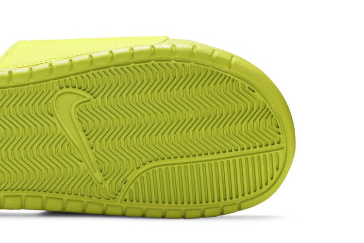 Stussy x Nike Benassi 'Bright Cactus'