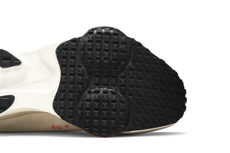 Nike Wmns Air Zoom-Type 'Light Orewood Brown'