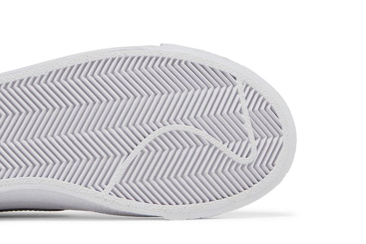 Nike Blazer Mid '77 GS 'White Pecan Vivid Sulfur'