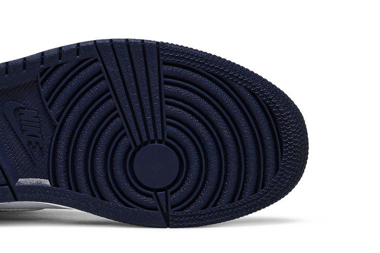 Air Jordan 1 Retro High CO.JP 'Midnight Navy' Suitcase Special Box