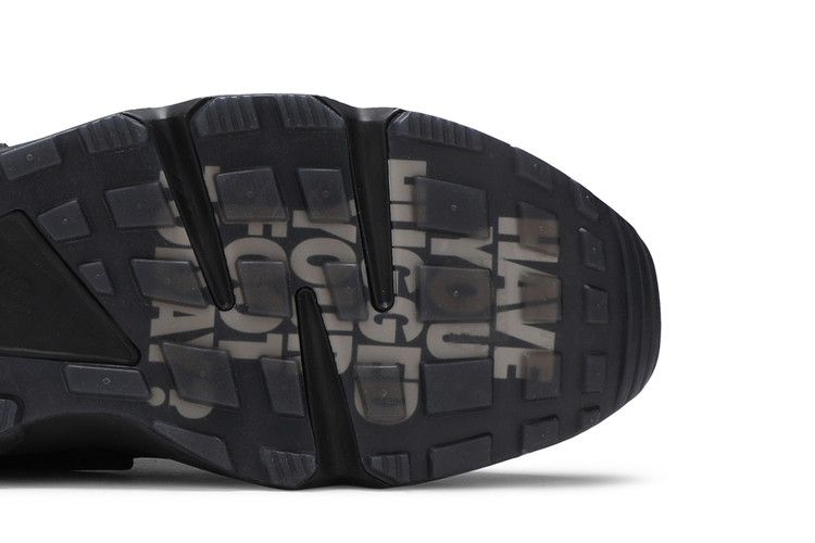 Nike Air Huarache OG 'Hyper Local London'