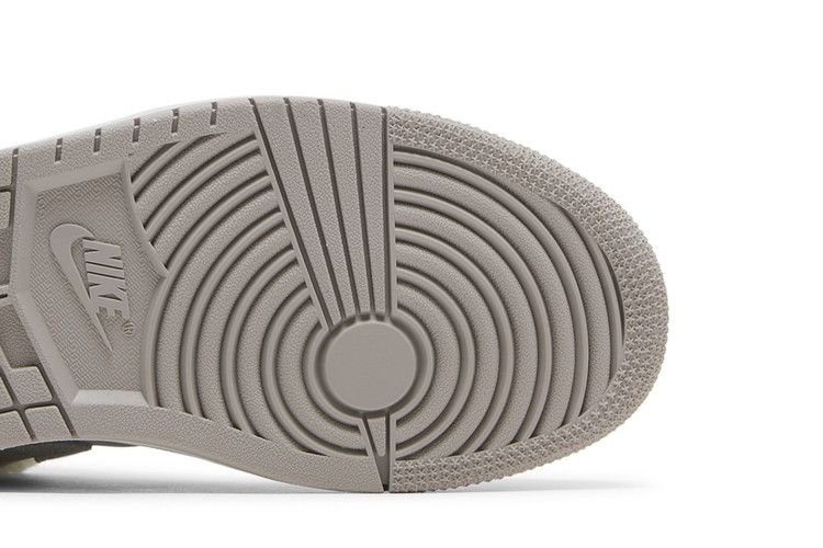 Wmns Air Jordan 1 Low SE 'Sherpa Fleece'
